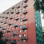 Novy V Ostrave U Misky S Akvariem A Vyhledem Z Balkonu Na Beskydy *